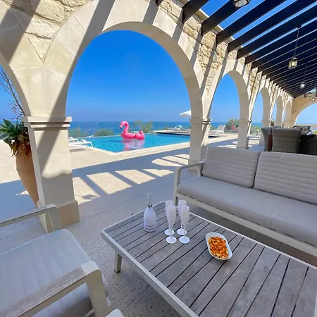 Sunrise Dream Villa-protaras Вилла *