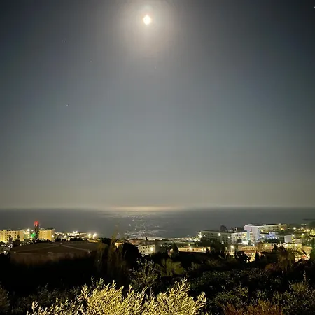 Sunrise Dream Villa-protaras *