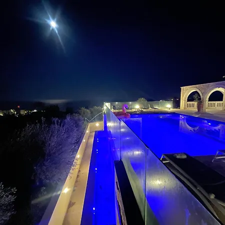 Sunrise Dream Villa-protaras *