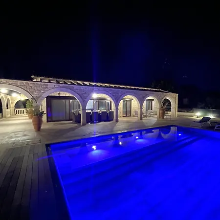 Sunrise Dream Villa-protaras Villa *