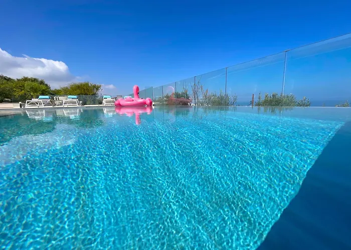 Sunrise Dream Villa-protaras Villa