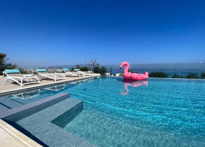 Sunrise Dream Villa-protaras