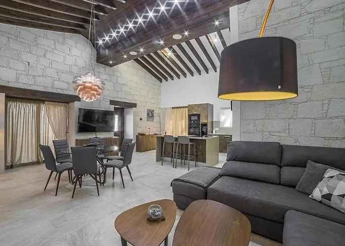 Sunrise Dream Villa-protaras Βίλα *